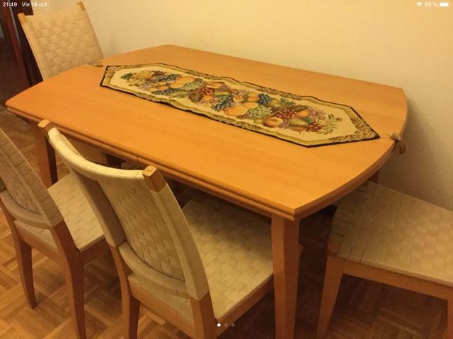 Mesa comedor madera clara. Oferta!!!!! de segunda mano por 125 € en ... Mesa comedor madera clara. Oferta!!!!! de segunda mano por 125 € en ...