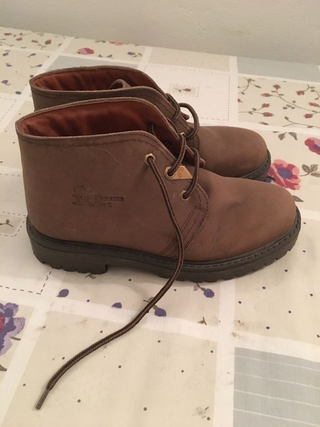 Botas número 37
