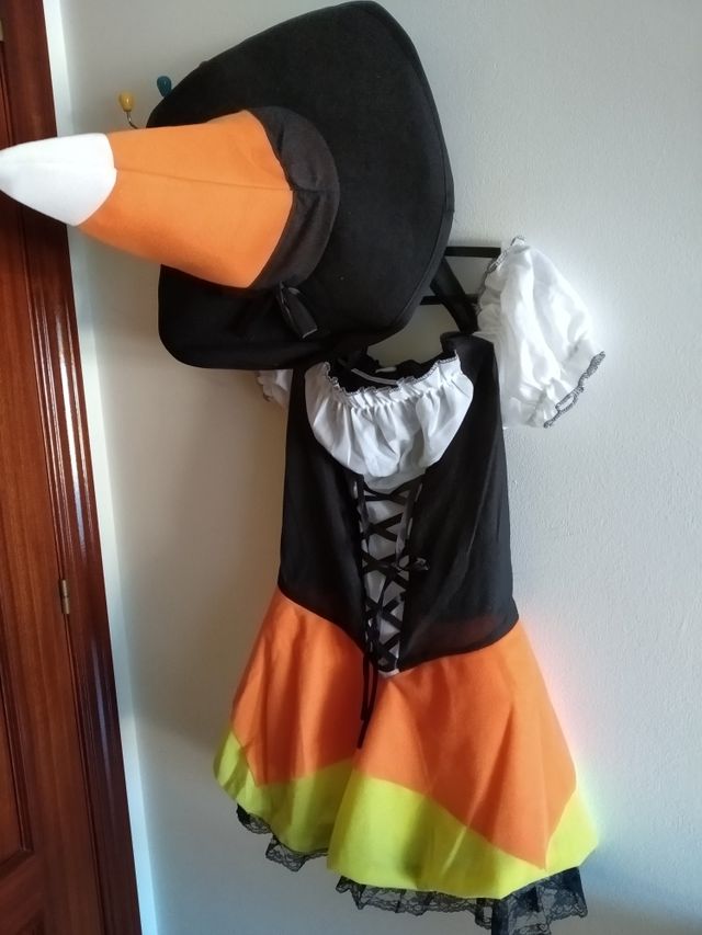 NUOVO costume da strega