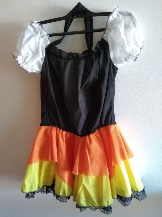 NUOVO costume da strega
