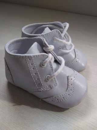 zapatillas bebe numero 17