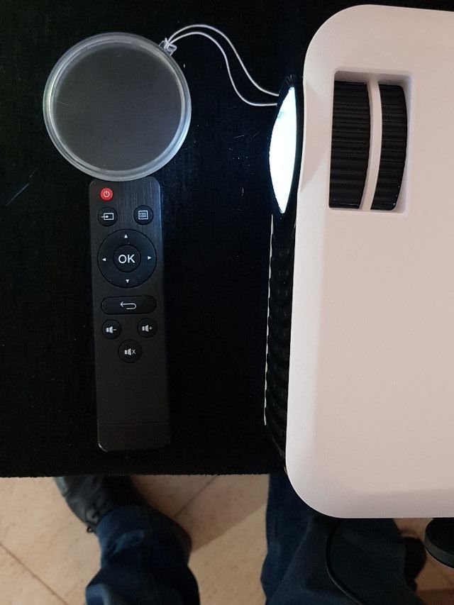 cambio proyector Led 2400 Lumenes por tv smart tv