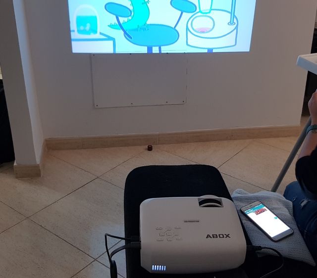 cambio proyector Led 2400 Lumenes por tv smart tv