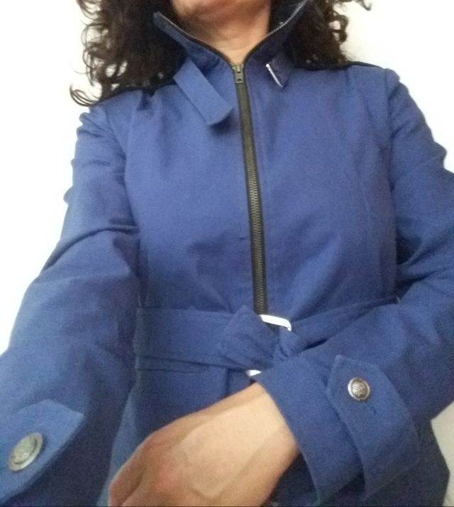 Chaqueta de entretiempo azulón