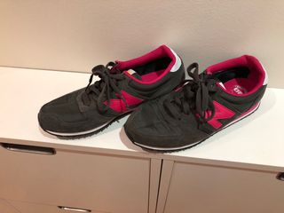 Zapatillas New Balance Talla 39,5 de segunda mano por 25 New balance bebé talla 23,5 de segunda mano por 8 € en