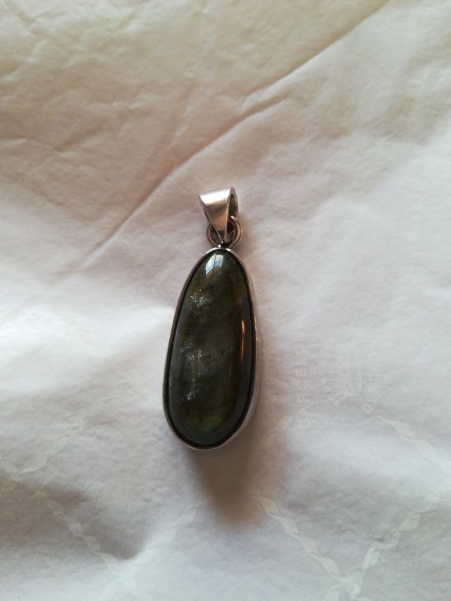 colgante plata y labradorita