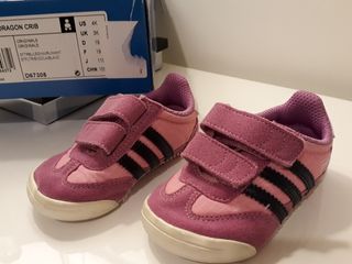 Zapatillas ADIDAS talla 19 rosa fucsia niña bebé de segunda mano por 8 € en  Alcorcón en WALLAPOP