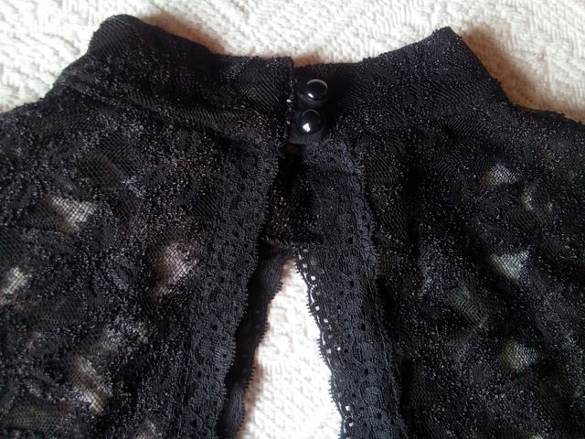 Conjunto negro fiesta, top y cinturón