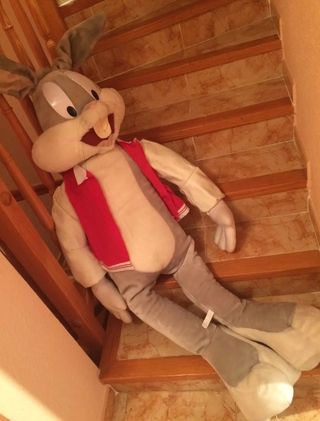 peluche bugs bunny gigante