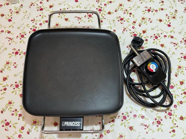 Plancha de asar eléctrica de cocina Princess