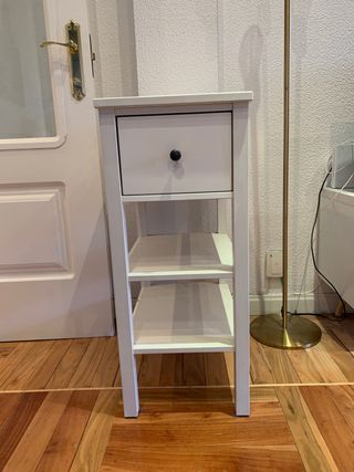 WALLAPOP - Mesitas de noche IKEA