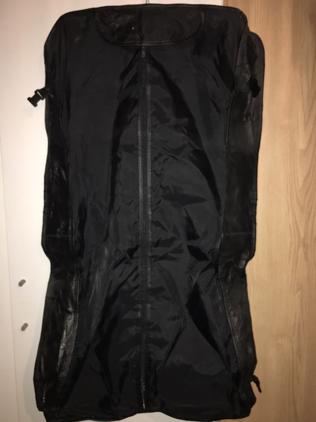 Funda trajes e hípica cuero