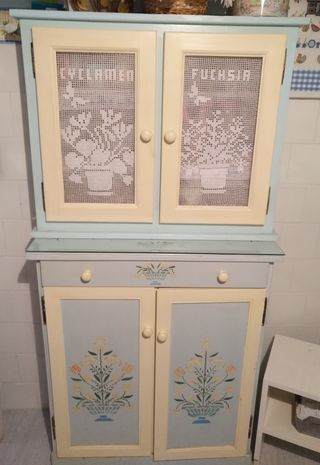 Alacena antigua de segunda mano en WALLAPOP