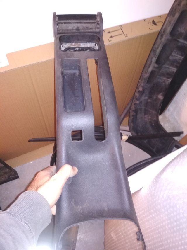 plásticos interiores golf iv