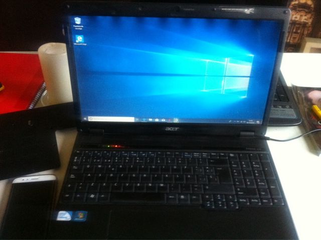 Ordenador Portátil Acer 2.5ghz Reacondicionado