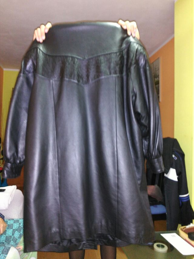 giacca in pelle da donna