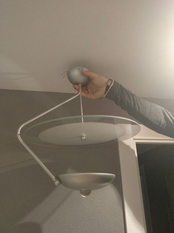 Lámpara halógena techo.