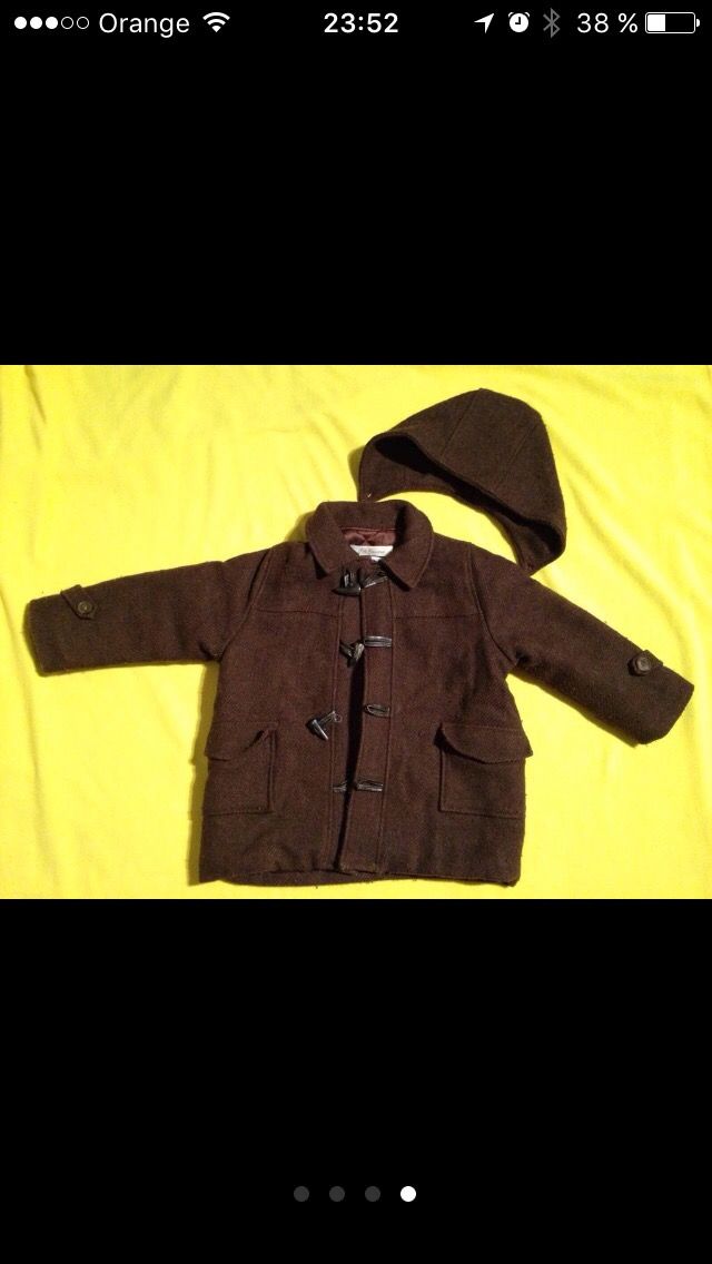 Trenka marrón para niño de Pili Carrera