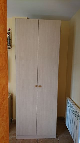 Armario para el garaje de segunda mano en WALLAPOP