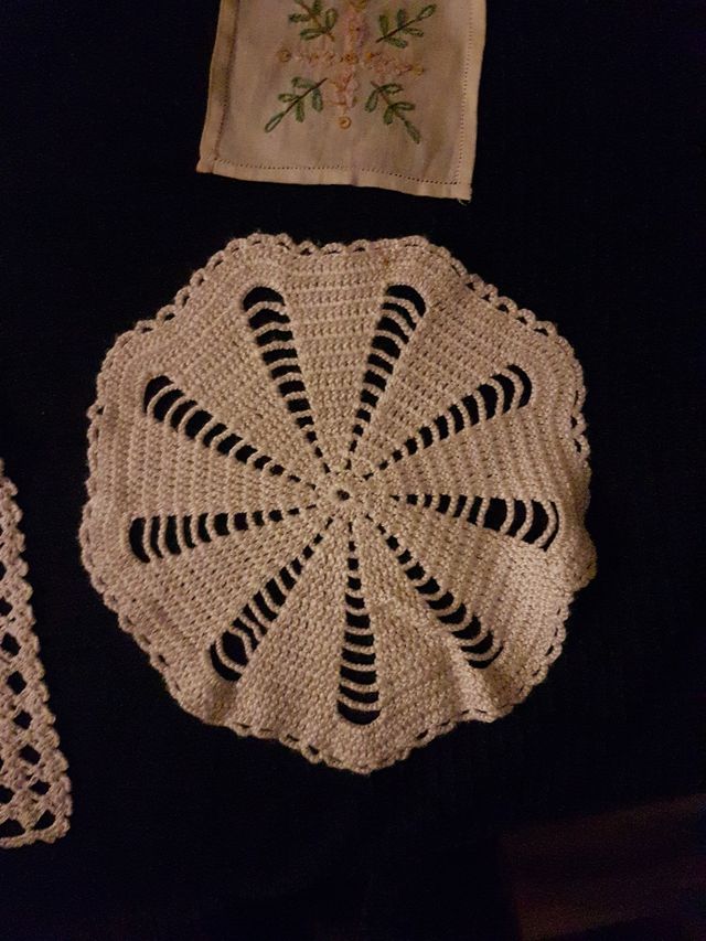 Tapetes ganchillo o lino y puntilla
