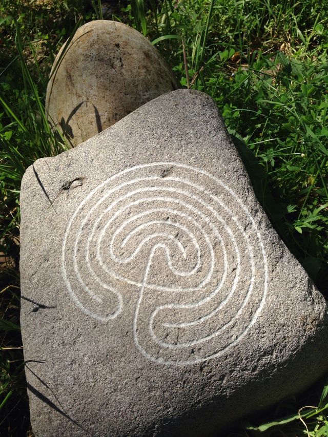 Replica petroglifos Laberinto