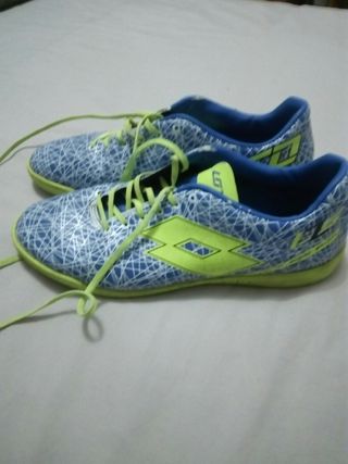 tenis para jugar futbol sala