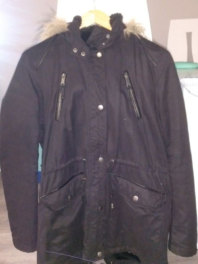 Abrigo de Fórmula joven