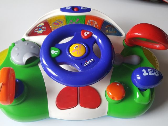 Volante bilingüe Chicco