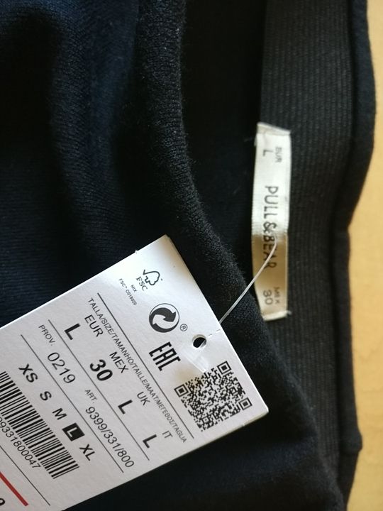 mini falda corta vuelo negra talla L nueva estrena