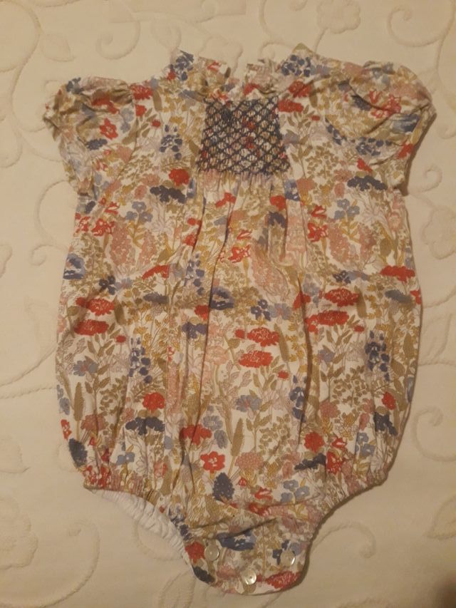 Lote ropita niño de 9 a 12 meses.