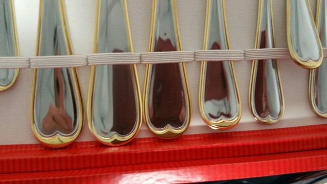 CUBERTERIA 113 PIEZAS TAURO ORO DITALY