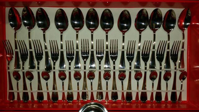 CUBERTERIA 113 PIEZAS TAURO ORO DITALY