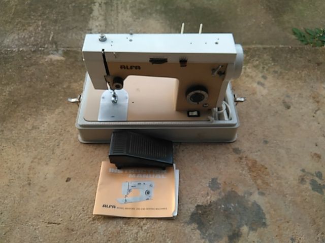 maquina coser alfa 850