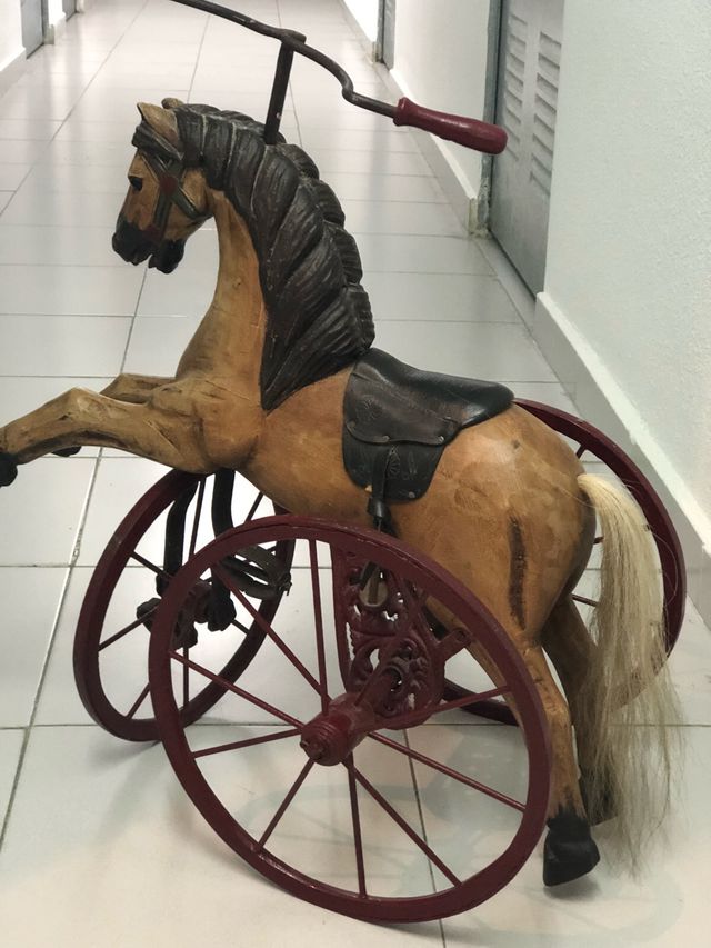 Triciclo antiguo siglo XVIII