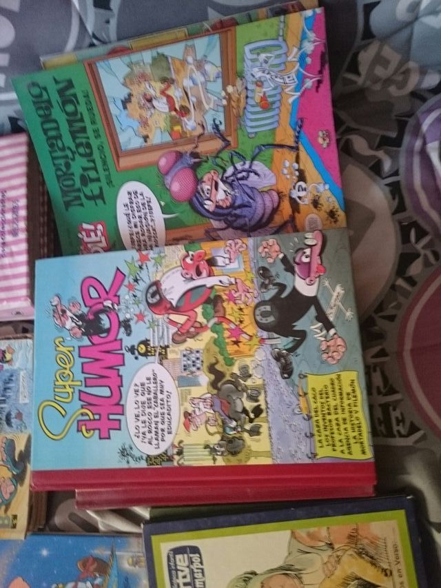 lote de tebeos y cuentos