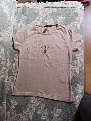 camiseta marron decathlon