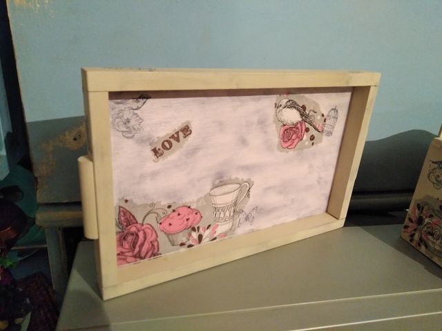 bandeja y portarrollos de papel de cocina