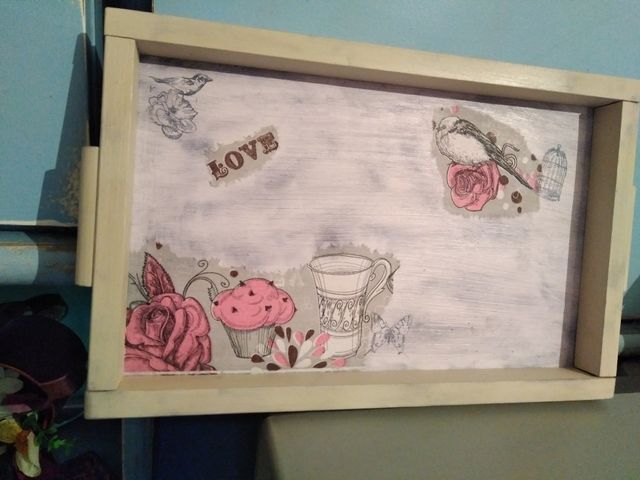 bandeja y portarrollos de papel de cocina