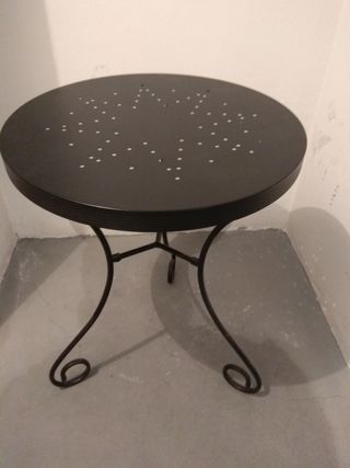 Mesa auxiliar Ikea de segunda mano en Alcorcón en WALLAPOP Mesa auxiliar Ikea de segunda mano en Alcorcón en WALLAPOP