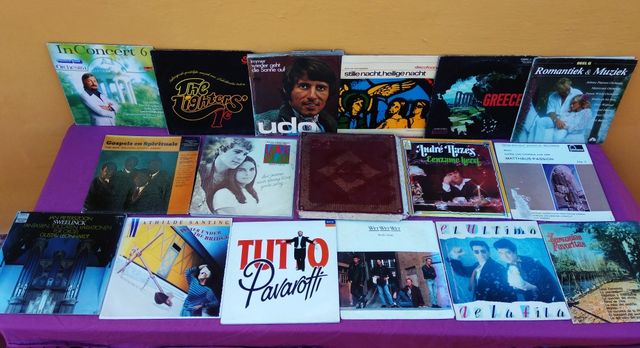 Coleccion de 63 vinilos de 12 pulgadas variados
