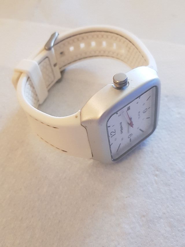Reloj de cuarzo en blanco y plata GEONAUTE