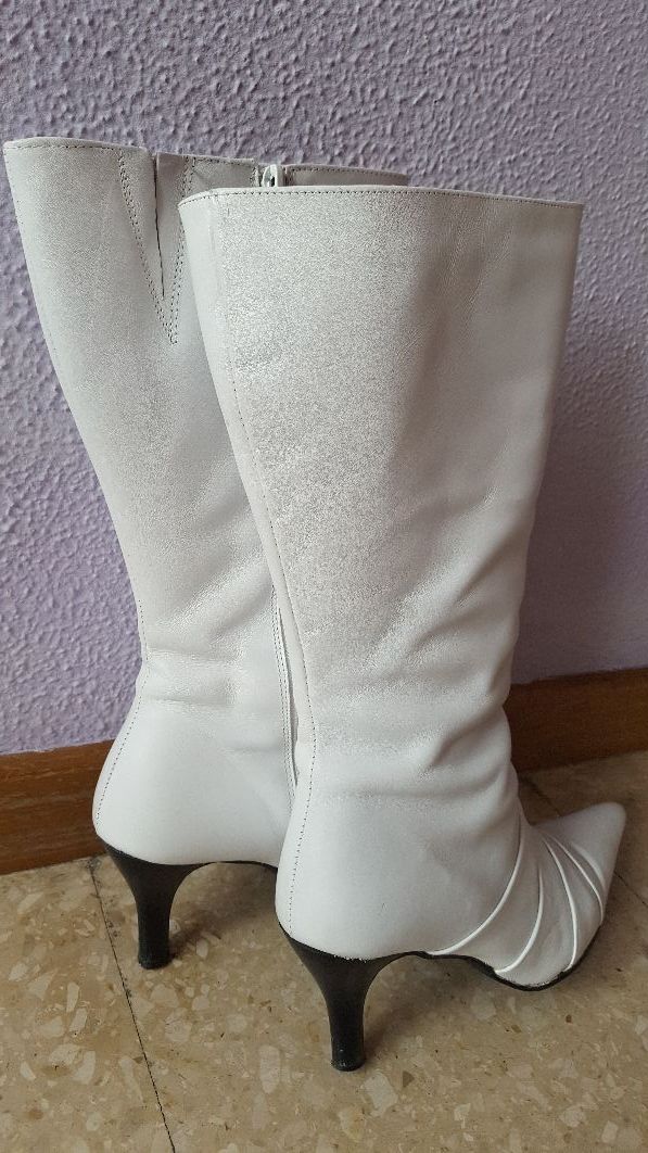 Botas blancas T.38