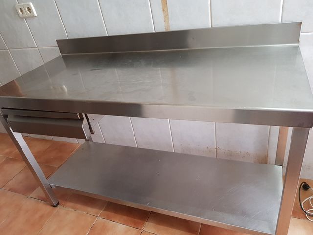 MESA TRABAJO COCINA de segunda mano por 300 € en Galapagar en WALLAPOP MESA TRABAJO COCINA de segunda mano por 300 € en Galapagar en WALLAPOP