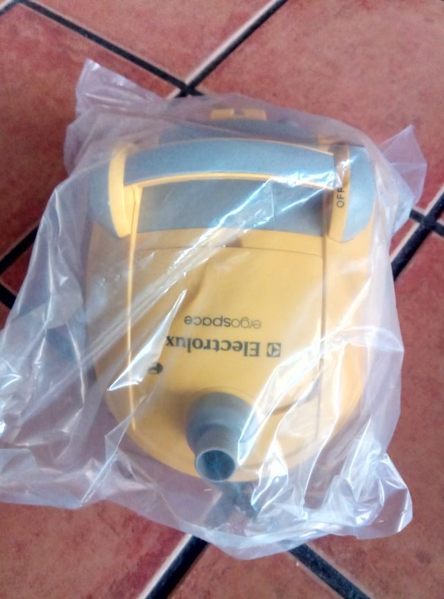 Aspirador ELECTROLUX Infatil (A estrenar)