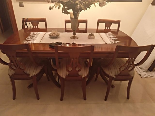 Oferta mesa de comedor y 6 sillas de segunda mano por 300 € en Palma ... Oferta mesa de comedor y 6 sillas de segunda mano por 300 € en Palma ...