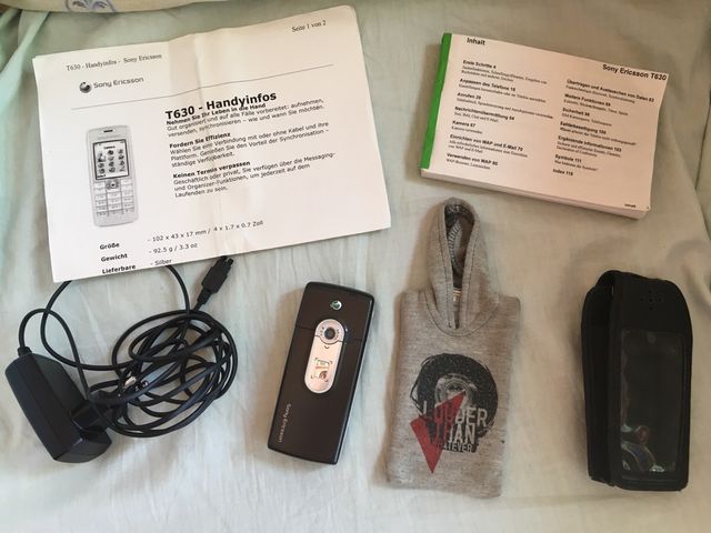 Sony Ericsson T630 TELEFONO BMW