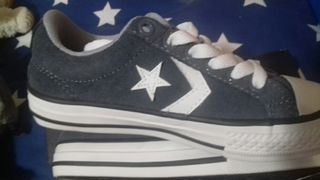 REBAJADO Zapatillas Converse ante gris oscuro de segunda mano por 20 EUR en  Getafe en WALLAPOP