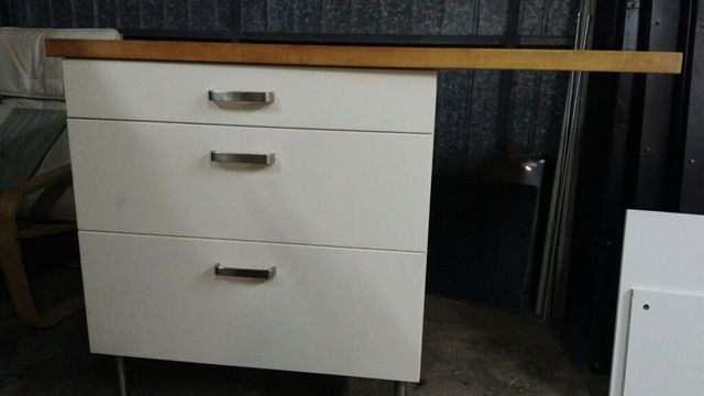 Mueble bajo cocina con encimera madera maciza de segunda mano por 70 ... Mueble bajo cocina con encimera madera maciza de segunda mano por 70 ...