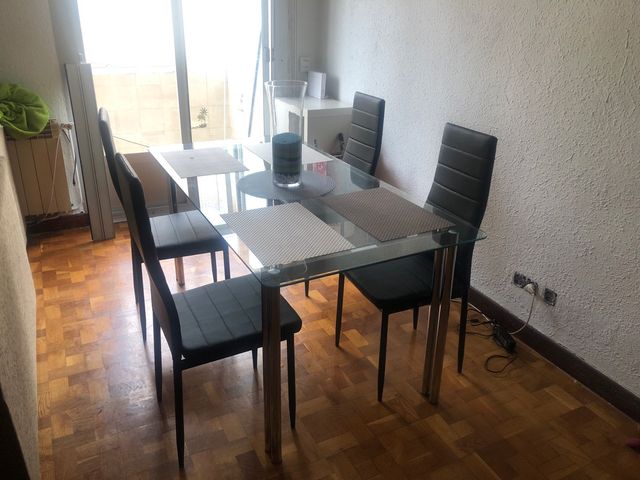4 sillas comedor de segunda mano por 99 € en Pamplona en WALLAPOP 4 sillas comedor de segunda mano por 99 € en Pamplona en WALLAPOP