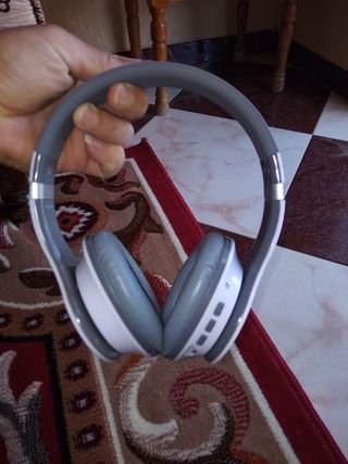 Auriculares mtv bluetooth de segunda mano por 15 € en Isla Auriculares mtv bluetooth de segunda mano por 15 € en Isla